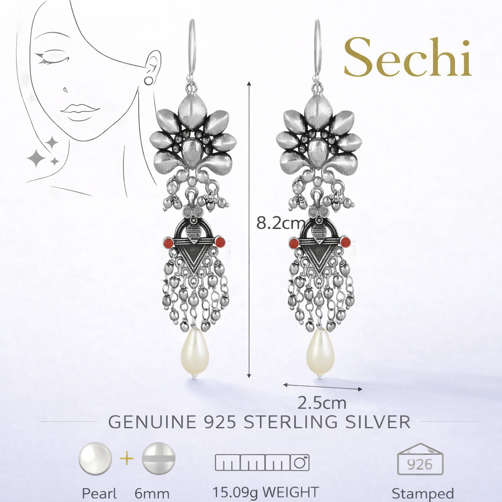 Oxidized Floral Motif Pearl Earring