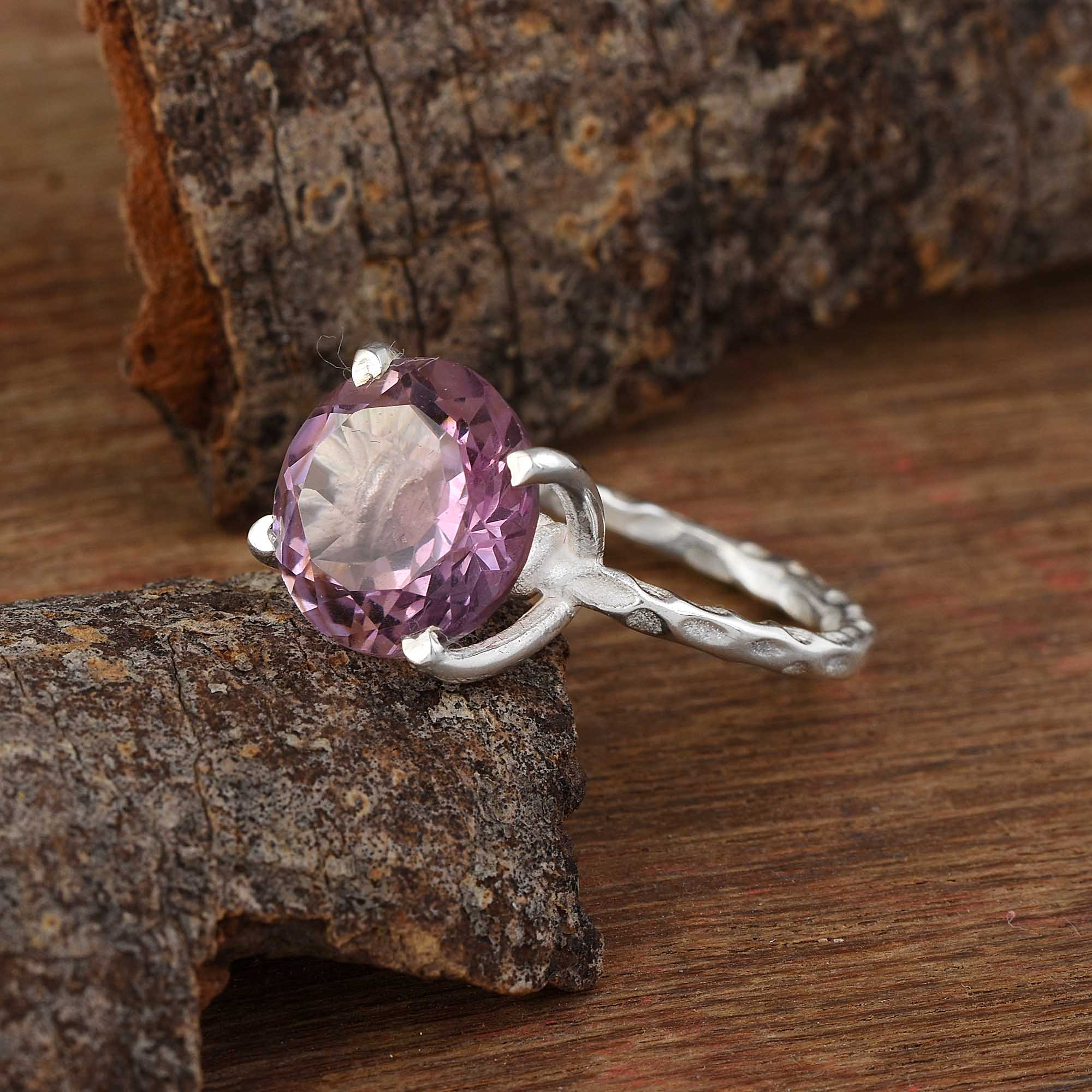 Round-Cut Amethyst Solitaire Ring