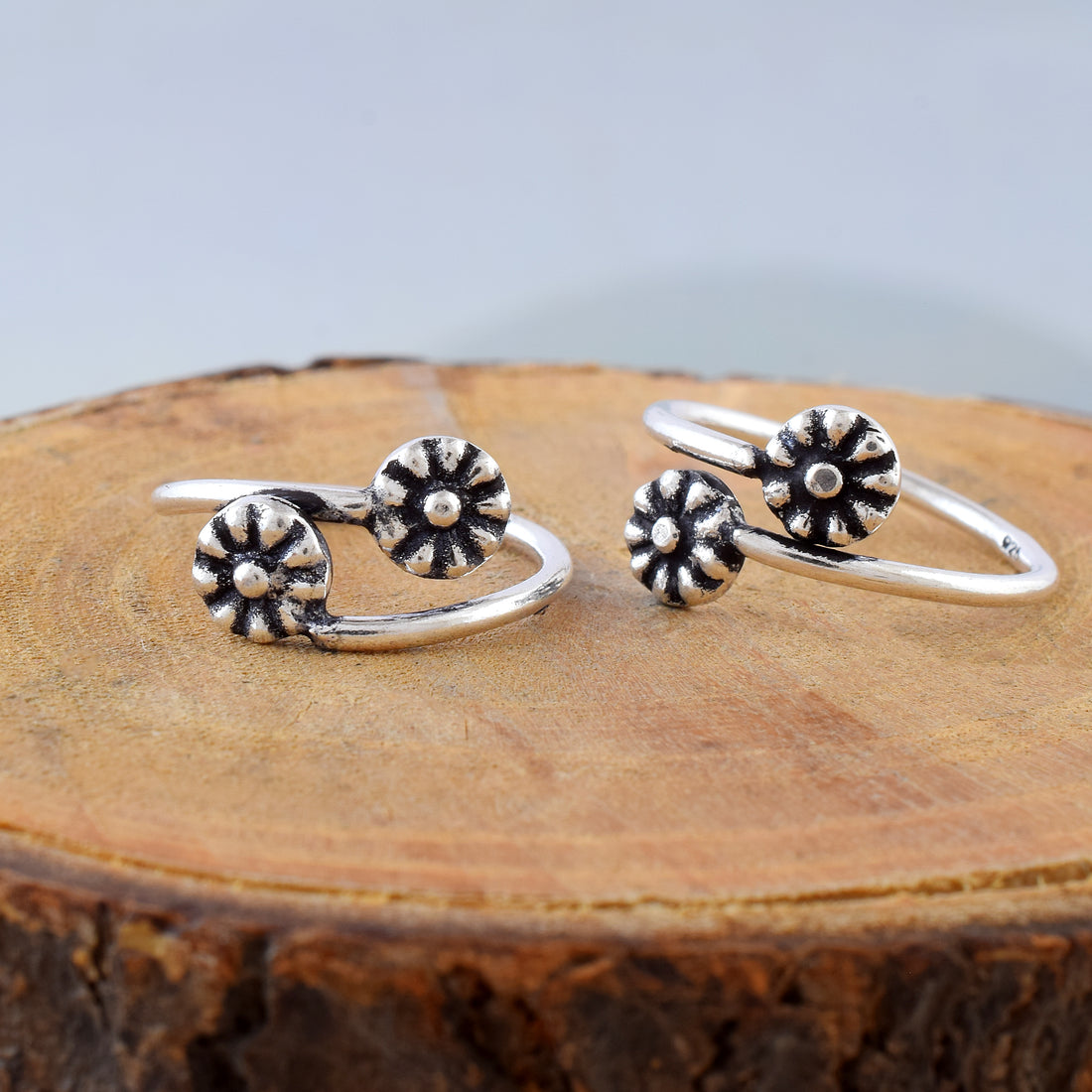 Silver Twin Flower Toe Rings
