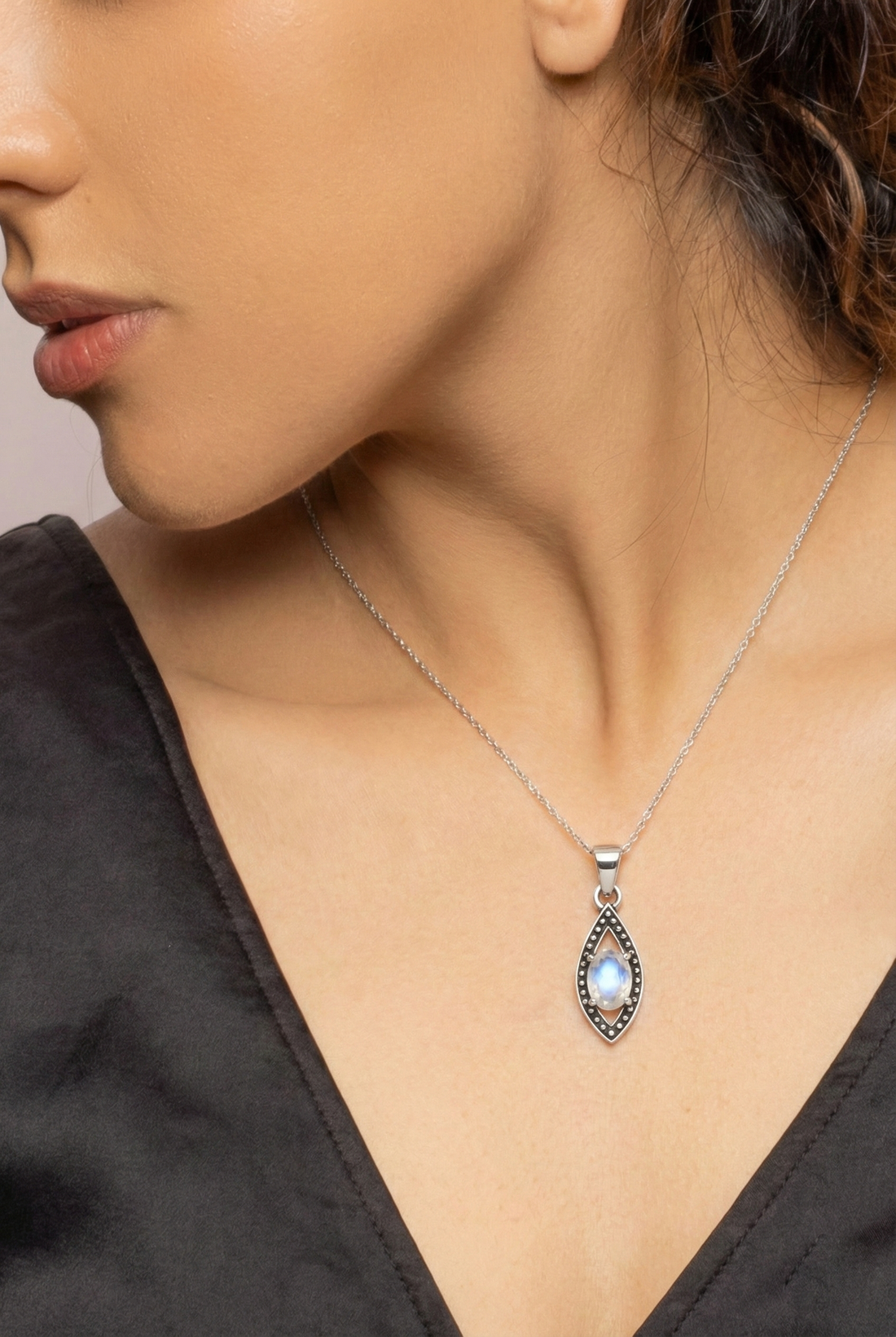 Oxidized Silver Vintage Eye-Shape Pendant