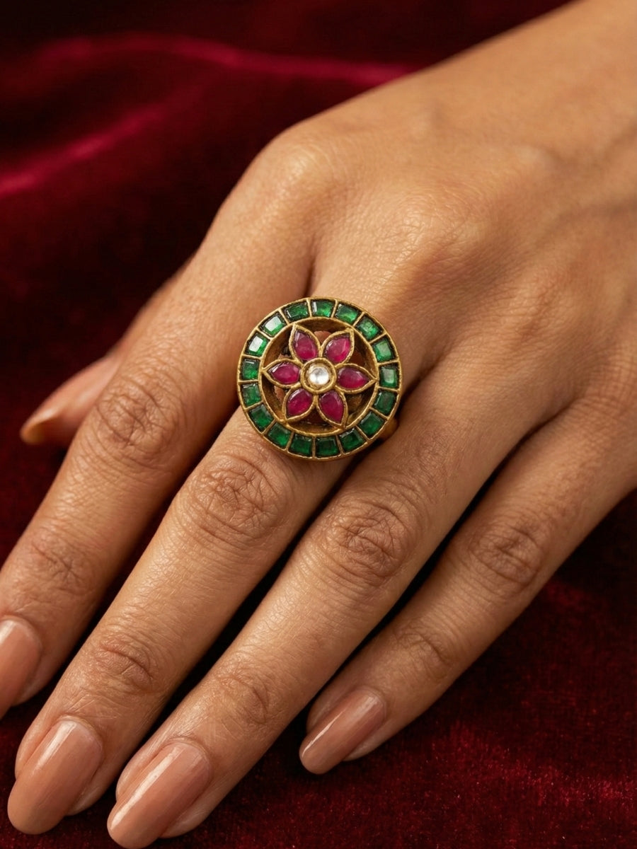 Ethnic Floral Round Kundan Ring