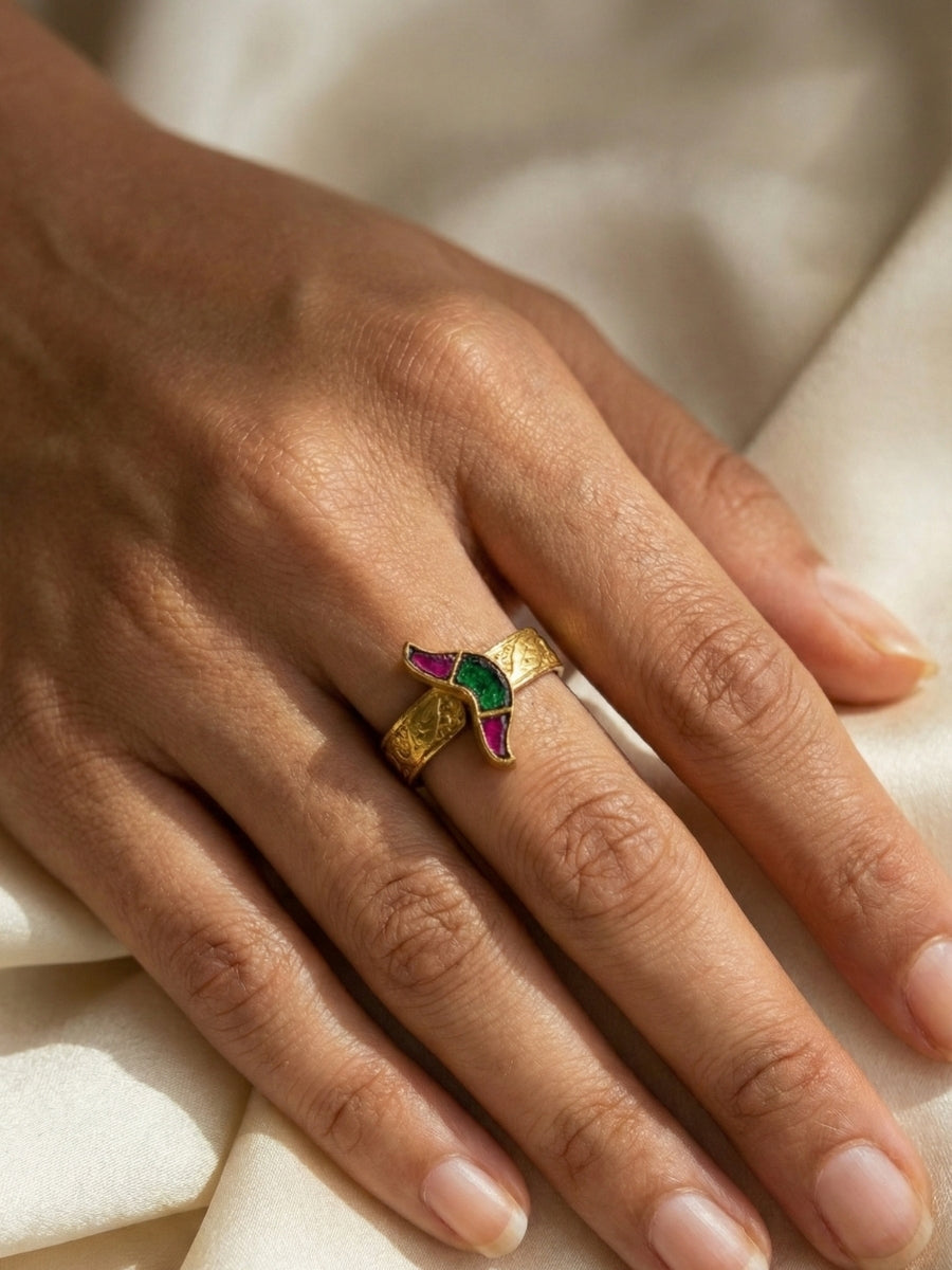 Handcrafted Kundan Chevron Ring