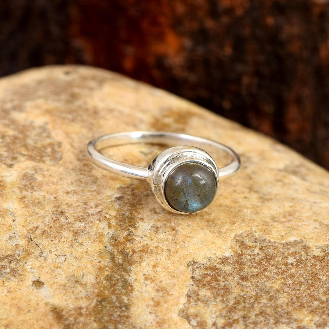 Labradorite Round Solitaire Ring