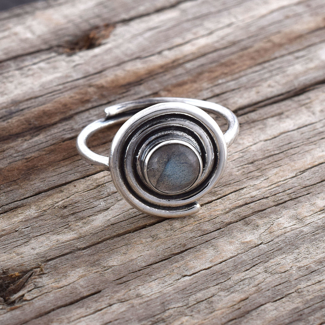 Labradorite Round Spiral Adjustable Ring