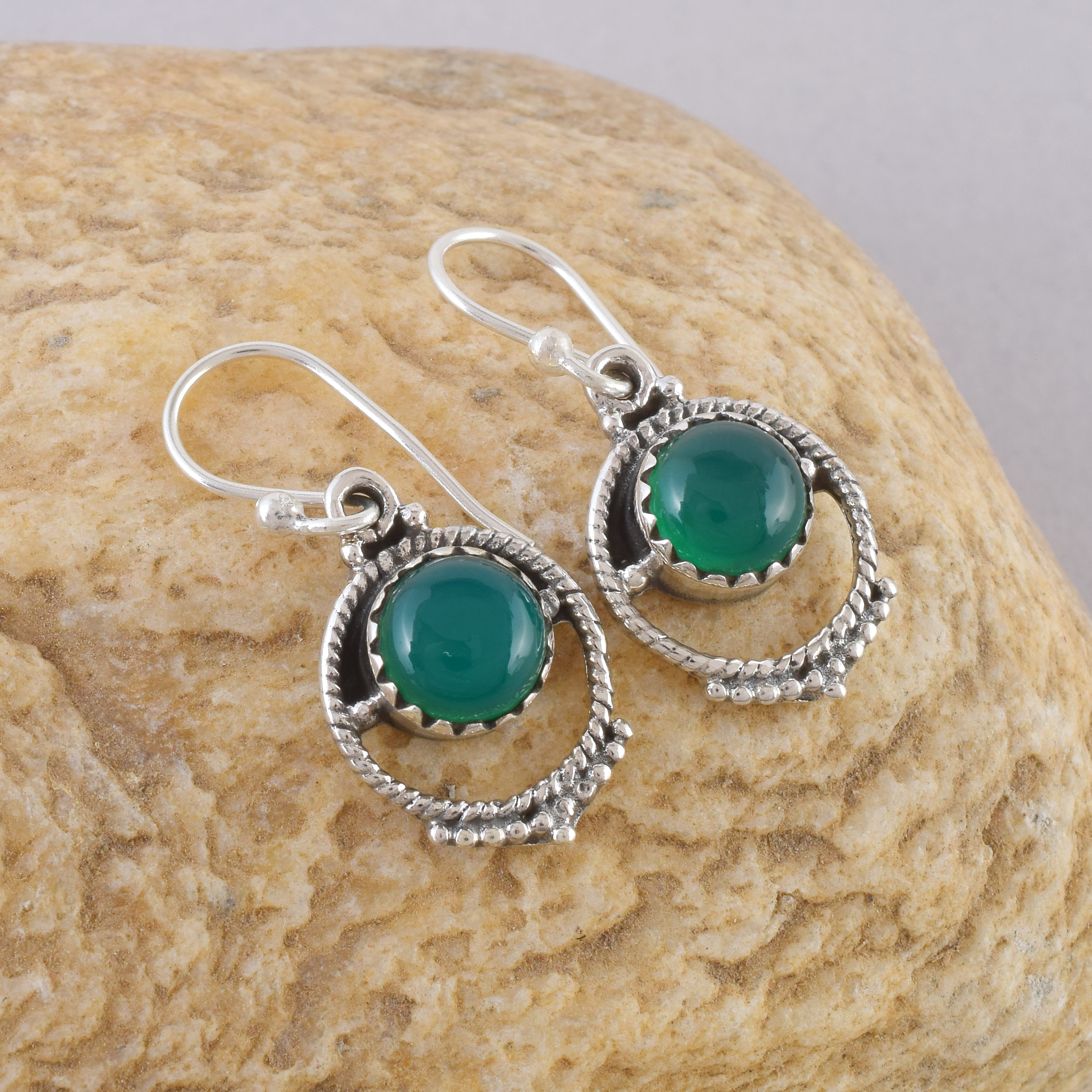 Green Onyx Silver Vintage Dangle Earrings
