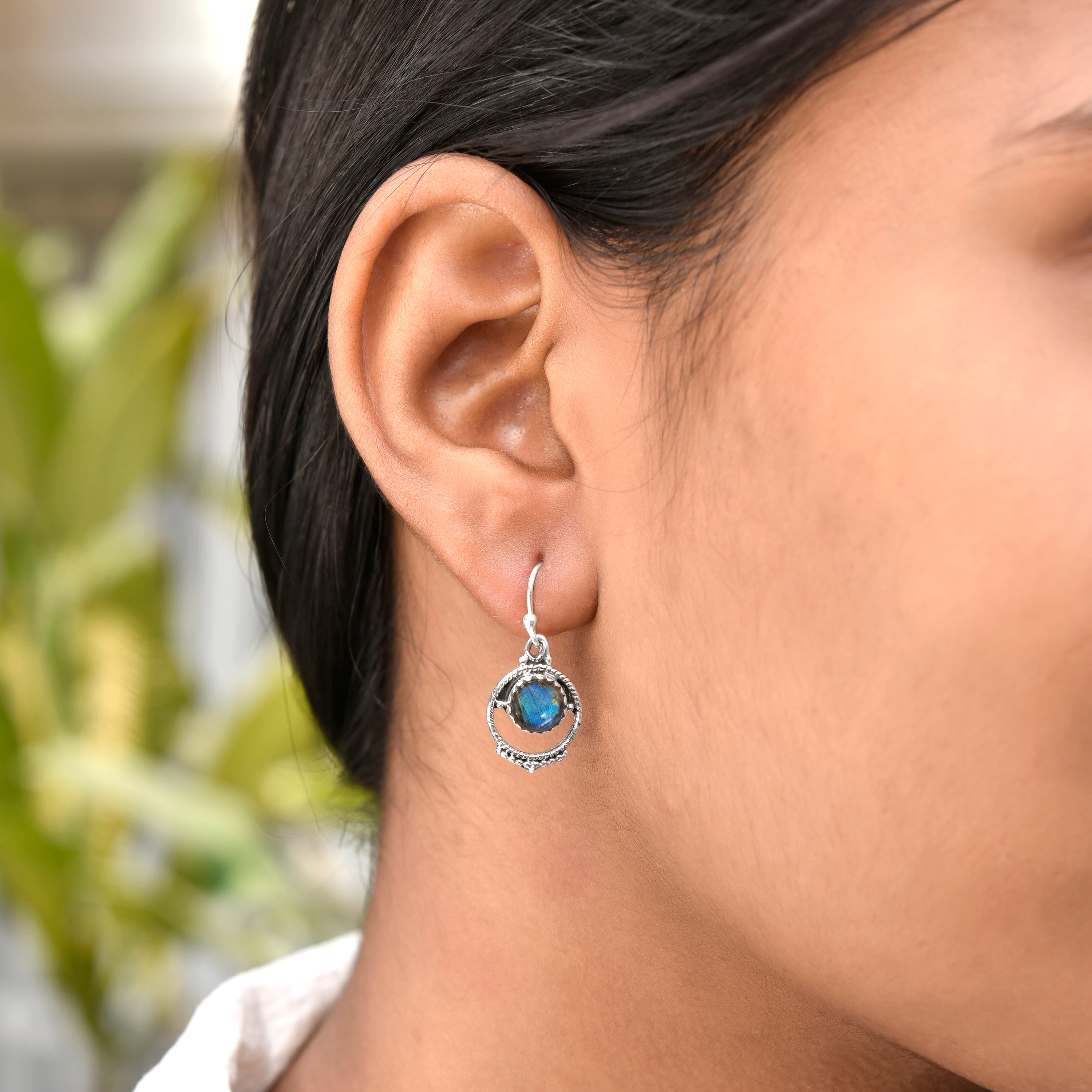 Labradorite Silver Dangle Earrings