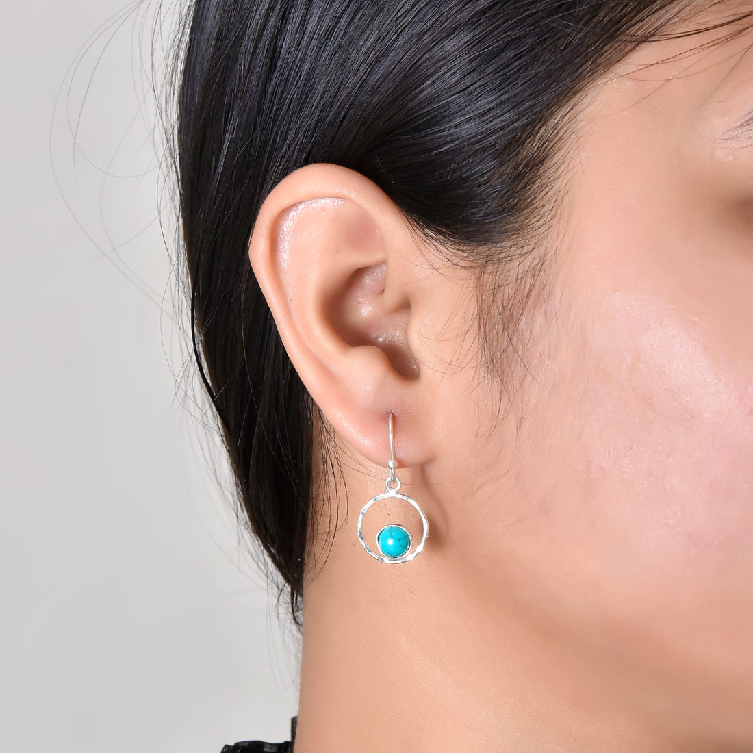 Turquoise Minimalist Circular Drops