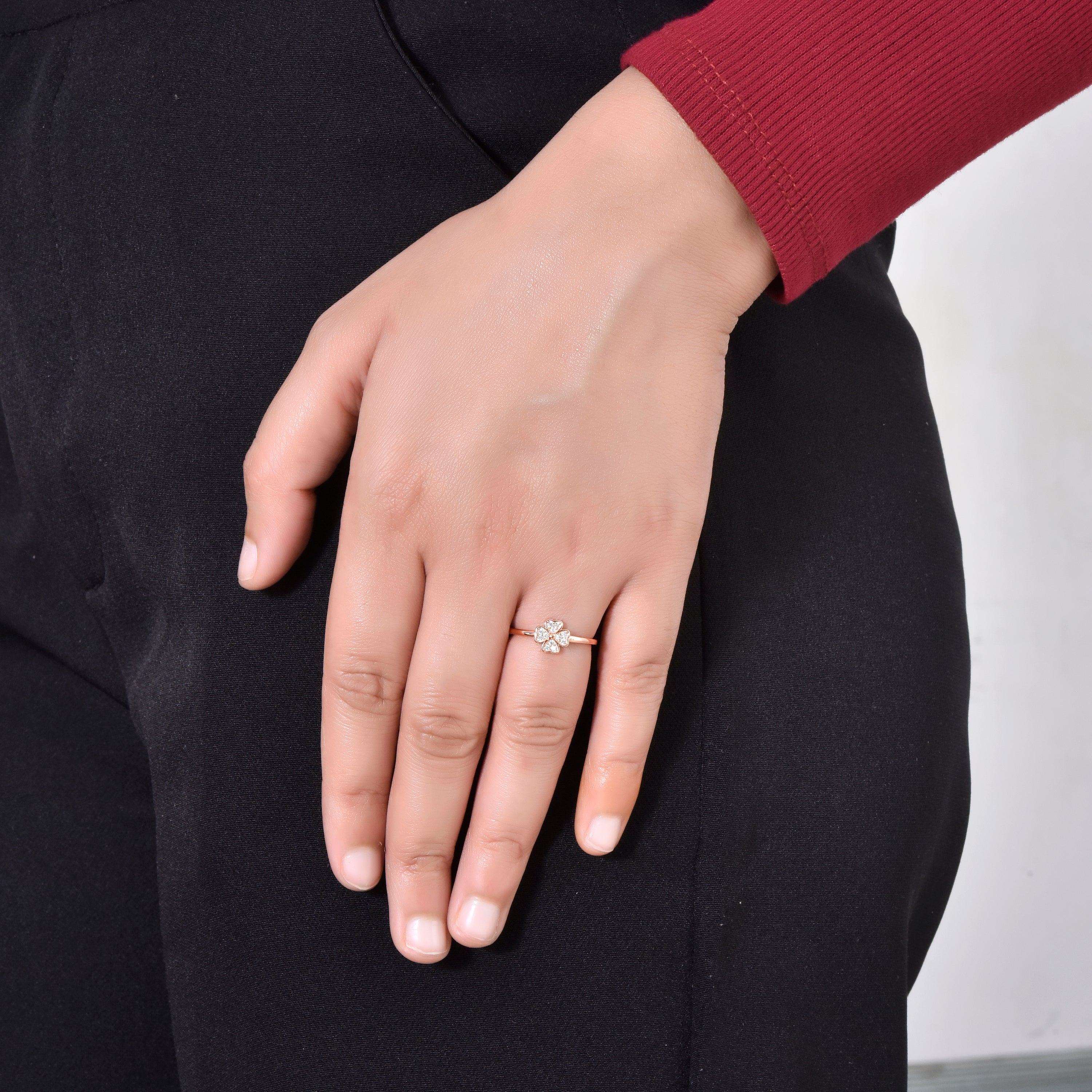 Sparkling Floral Adjustable Ring